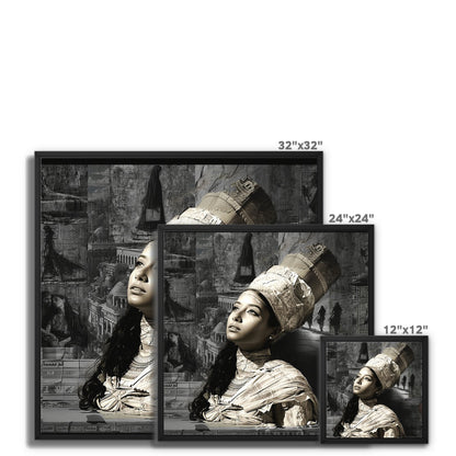 Les femmes que vous n'avez jamais vues, mais toujours vues Framed Canvas