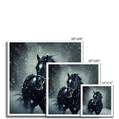 Silence d’Hiver : Cheval sous la Neige Framed Print