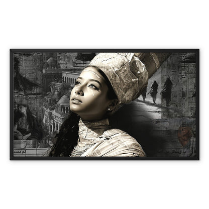 Les femmes que vous n'avez jamais vues, mais toujours vues Framed Canvas